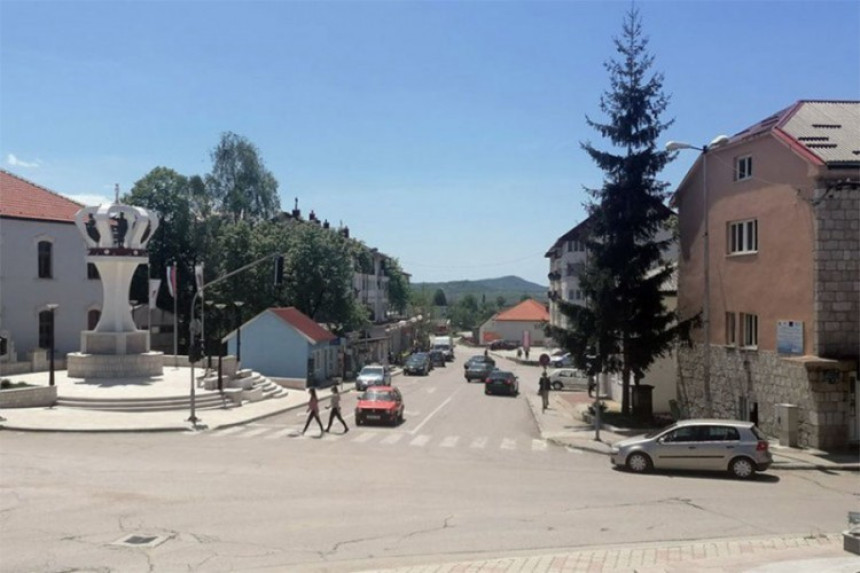 Žarište virusa korona je u Gacku, druge mjere na snazi