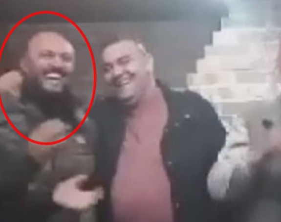 Građane kažnjavaju zbog maski, a funkcioneri prolaze nekažnjeno?!