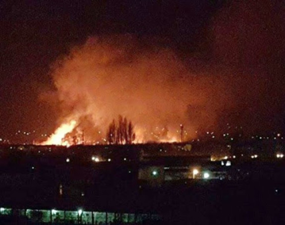 Požar u Novom Sadu, zahvaćene tri zgrade (FOTO) (VIDEO)