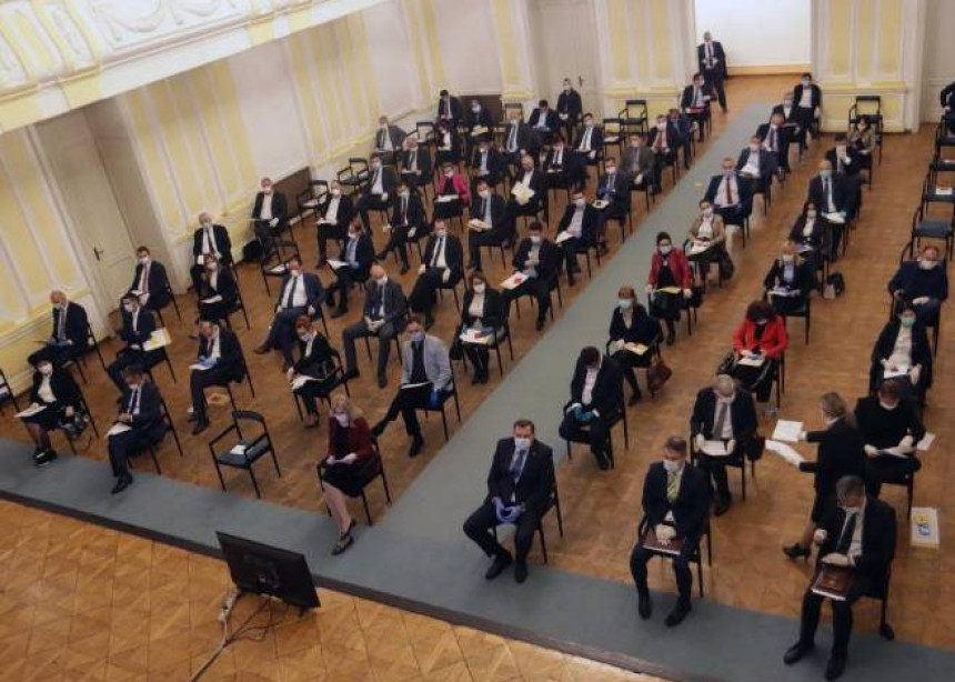 Ukinuti vanredno stanje - situacija pod kontrolom