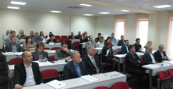 Trese se vlast SNSD-a u Srpcu, ugrožena većina