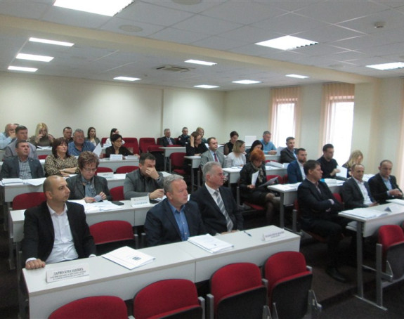 Trese se vlast SNSD-a u Srpcu, ugrožena većina