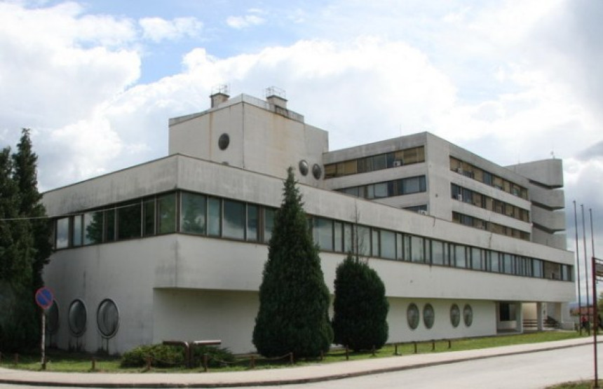 U Prijedoru pet sestara i tehničar pozitivni na virus
