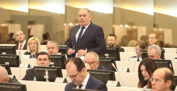Važe li zaključci NSRS ili su mlatili praznu slamu?