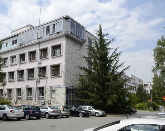 Medicinska sestra skočila sa zgrade bolnice u Beogradu