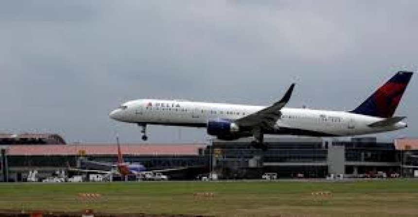 Настао општи хаос на аеродрому: Полетјели па се вратили