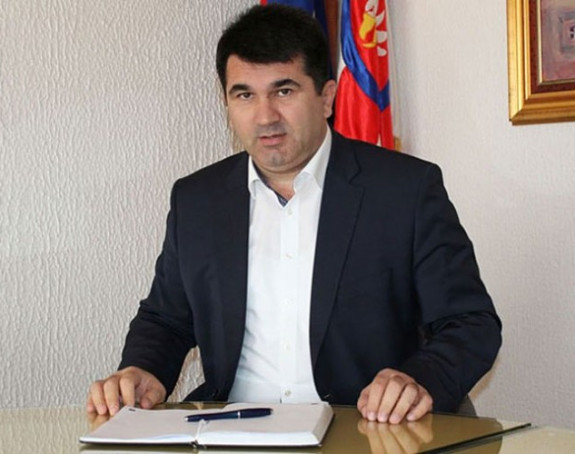 "Mićića i njegovu grupu rukovode lični interesi"