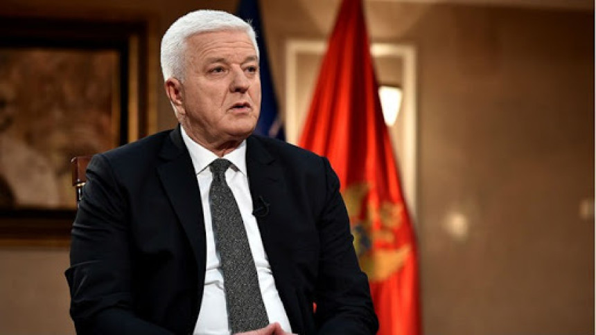 Iz Podgorice sada pozivaju državljane Srbije da dođu!