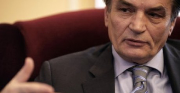 Silajdžić primljen u bolnicu, u toku operacija na srcu