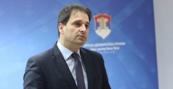 Dok Podžić knjiži imovinu, Dodik se sklonio u Foču!