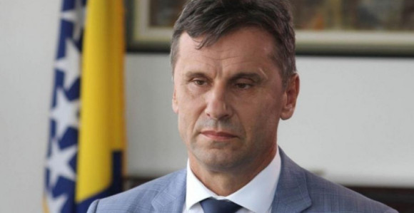 Uhapšeni premijer FBiH Fadil Novalić, Fahrudin Solak i Fikret Hodžić