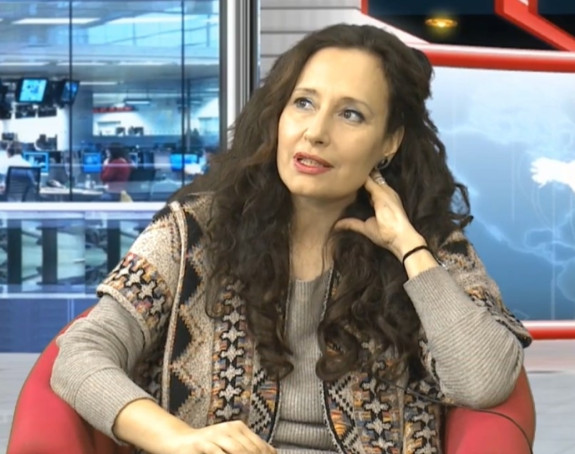 Srpska glumica se udala za monaha sa kojim ima i sina!