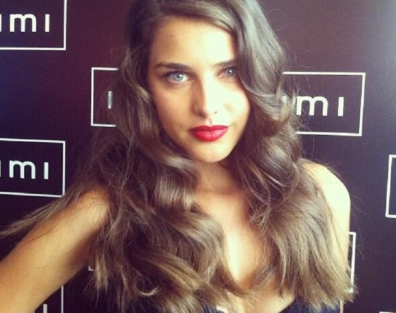 Srpska manekenka pobedila koronu: Vraća se na pistu!