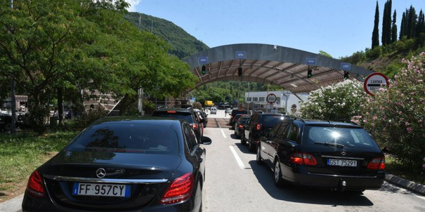 Crna Gora otvara tri granična prelaza sa Srbijom