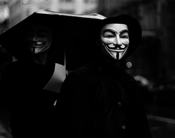 "Anonimusi" napadaju policiju Mineapolisa