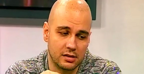 Bojan konačno otkrio ko spava kraj njega! (FOTO)
