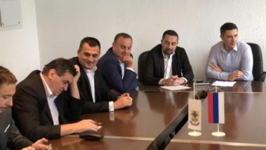 Za poslušnike godišnja karta za parking mjesta