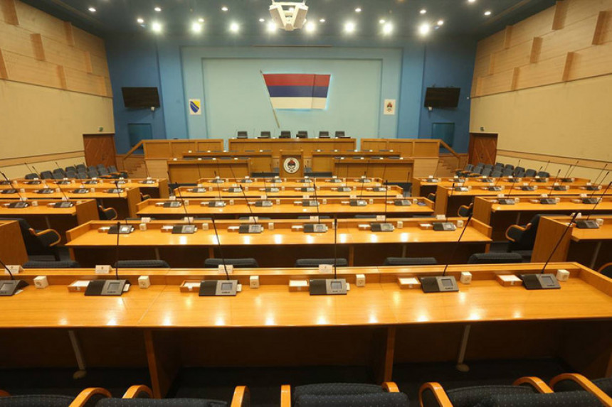 Izmjene Poslovnika - pokušaj gušenja kritike vlasti