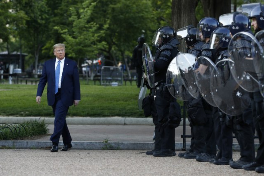 Tramp naredio povlačenje Nacionalne garde iz Vašingtona