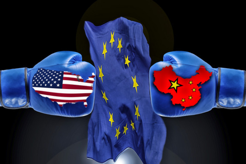 Evropska unija našla se između Kine i Amerike
