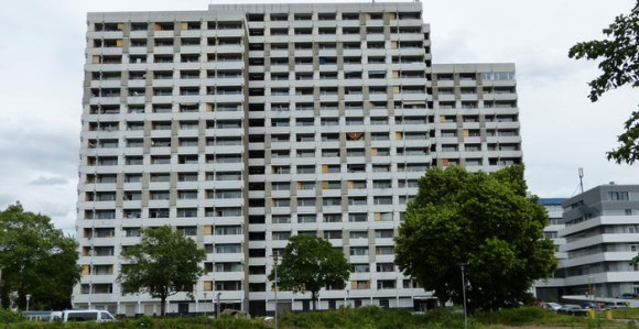 Ko je kriv za nagli rast broja zaraženih?