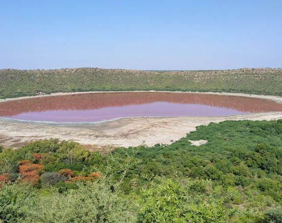 Jezero staro više od 50.000 godina postalo roze, ni naučnici ne znaju zašto!?