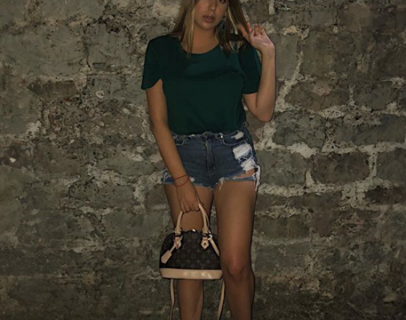 Čolina ćerka nosi torbu od nekoliko hiljada evra