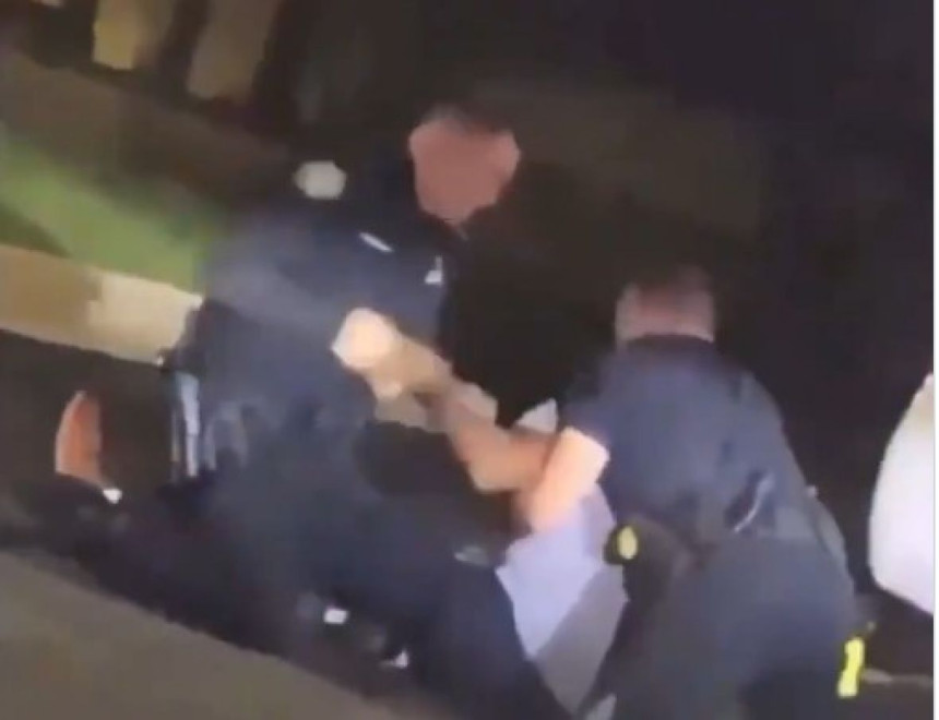 Policajci ubili nenaoružanog Afroamerikanca