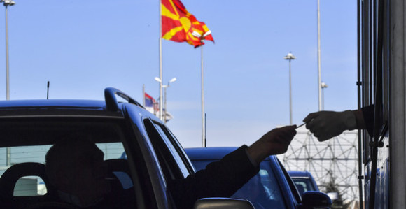 С. Македонија отворила границе, обавезан ПЦР тест