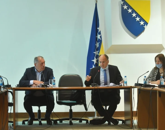 Komisija traži podatke o aferi "Pokretna bolnica"