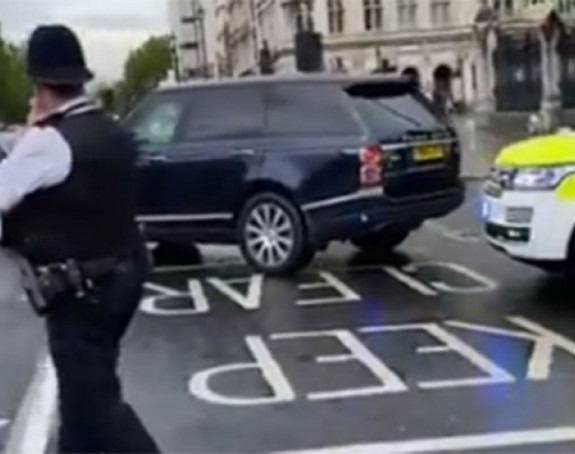 Premijer Velike Britanije imao saobraćajku