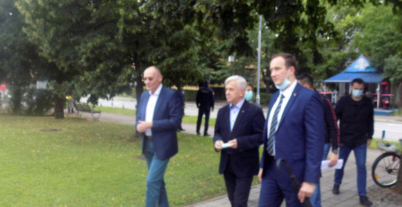 Čubrilović glasao na biralištu u Banjaluci