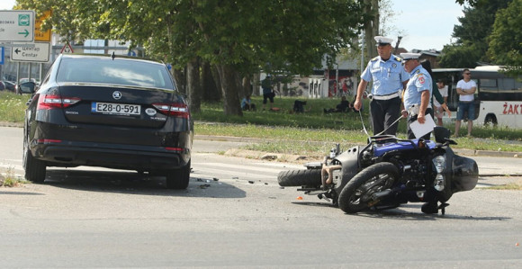 Nesreća: Poginuo motorista iz Bijeljine