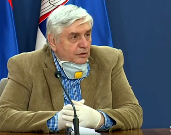 Čudi me navala na Grčku, nije vrijeme za ljetovanje!