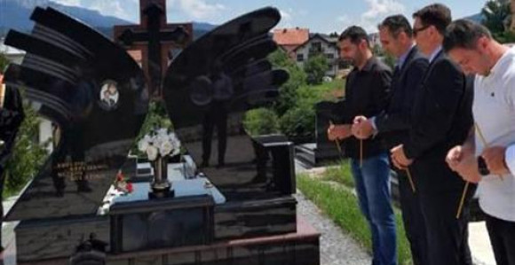 Obilježeno 17 godina od smrti Predraga Lasice