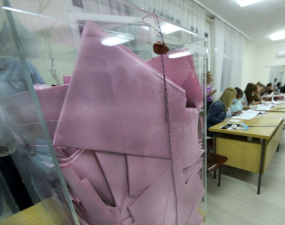 Поништени избори у Шапцу: СНС - то је скандал!