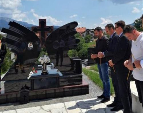 Обиљежено 17 година од смрти Предрага Ласице