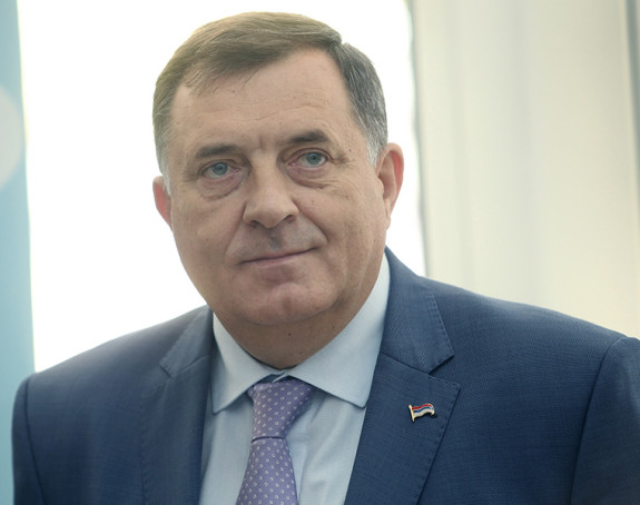 Dodik tvrdi da je virus korona oslabio?!