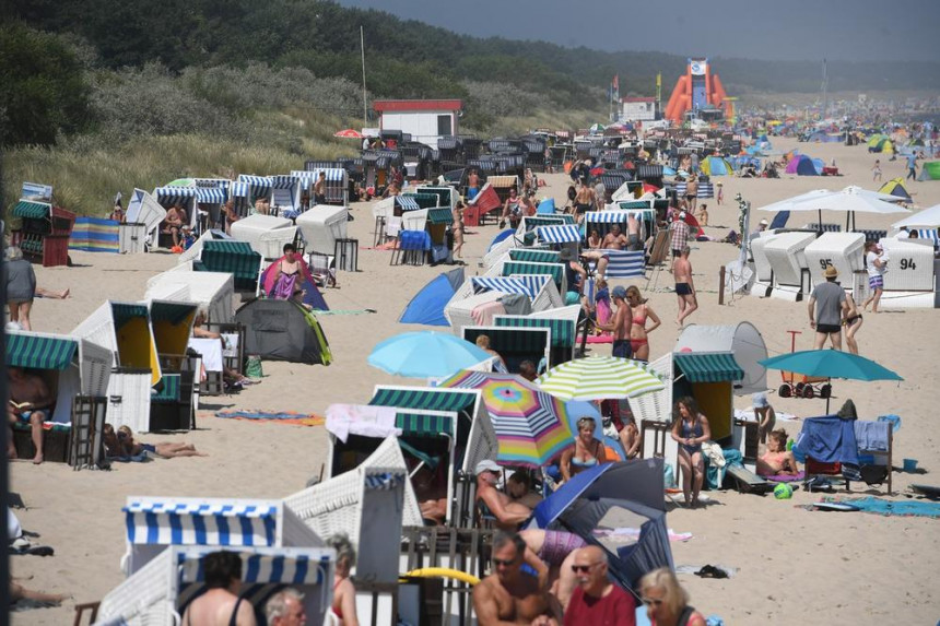 Uprkos upozorenju plaže u Njemačkoj krcate turistima