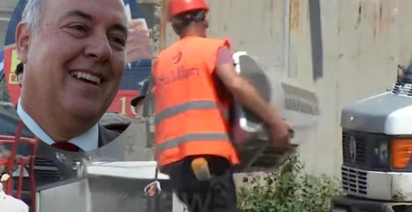 Sin Envera Hodže i njegova porodica izbačeni iz stana