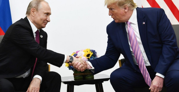 Kako Tramp razgovara sa svjetskim liderima