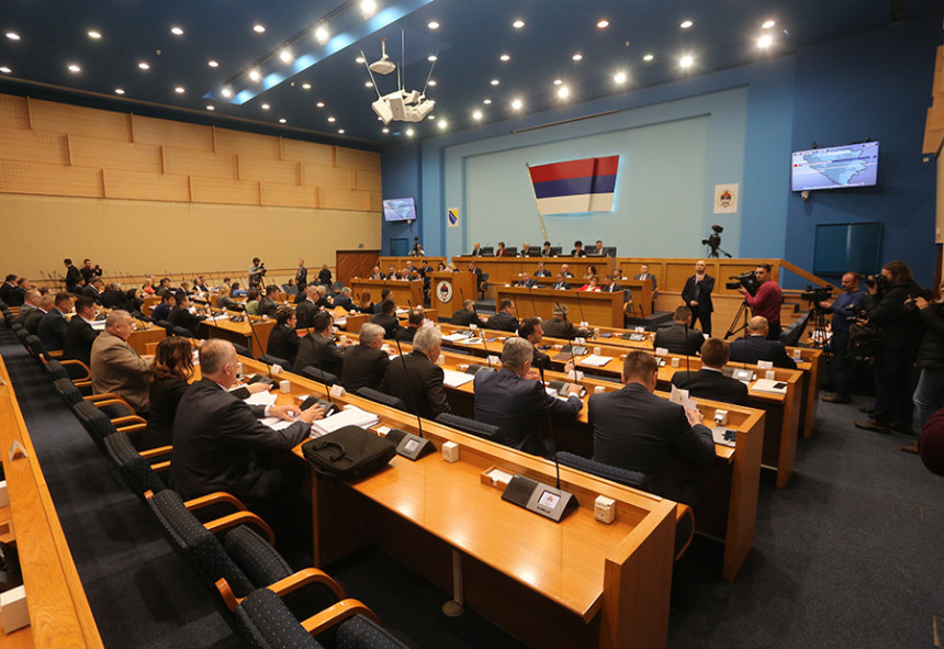 U nastavku o Nacrt zakona o faktoringu