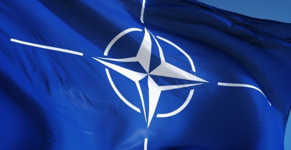 Stoltenberg i Vučić se konsultuju i dobro slažu