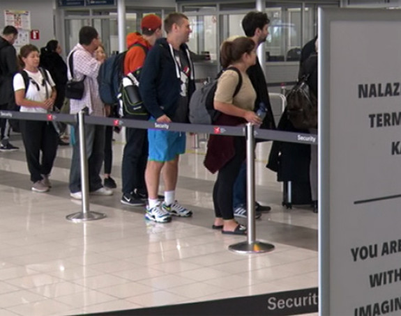 Švajcarska: Za putnike iz Srbije samoizolacija