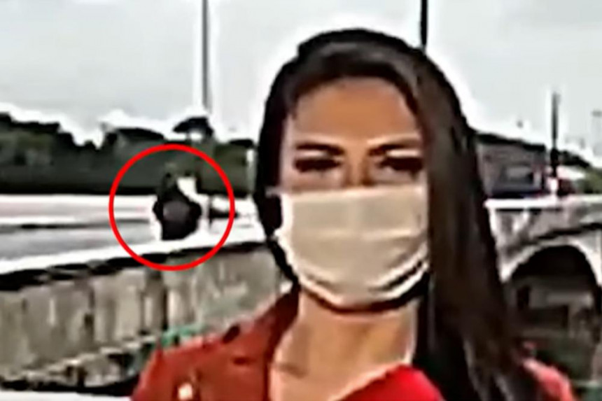 Novinarka napadnuta dok se uživo javljala u program (VIDEO)