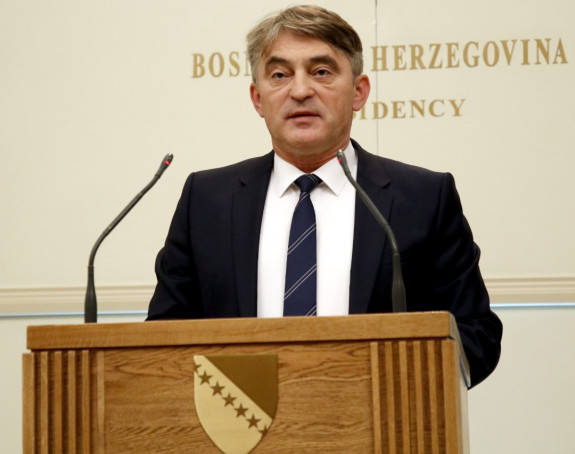 Dodik se uvijek koprca i na kraju sve potpiše