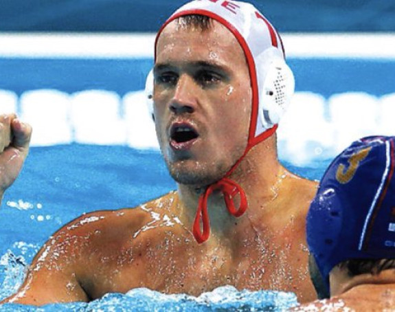 Репрезентативац СЦГ на интензивној нези због корона вируса