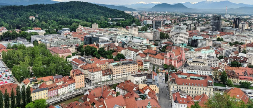 U Sloveniji od 1.607 testiranih 24 pozitivna na koronu