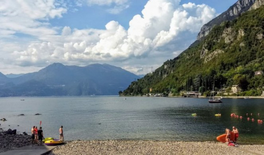 Ajde što su zaboravili maske nego i gaće - nudisti papreno kažnjeni!