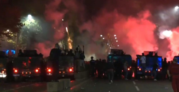 Antievropske snage vođene proruskim desničarima "ruše" Beograd